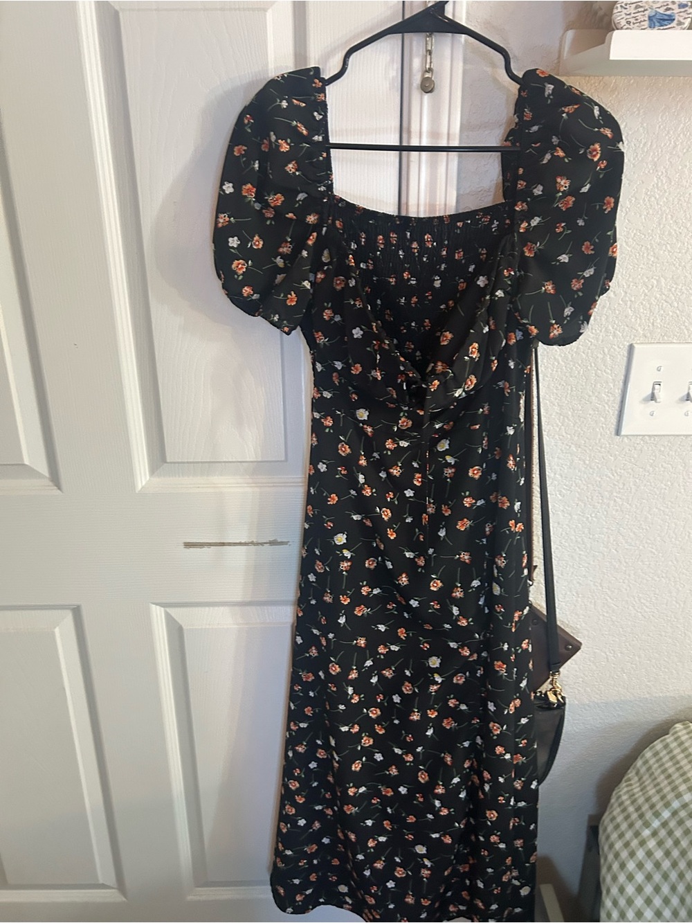 Black Floral Square-Neck Puff Sleeve Midi Dress